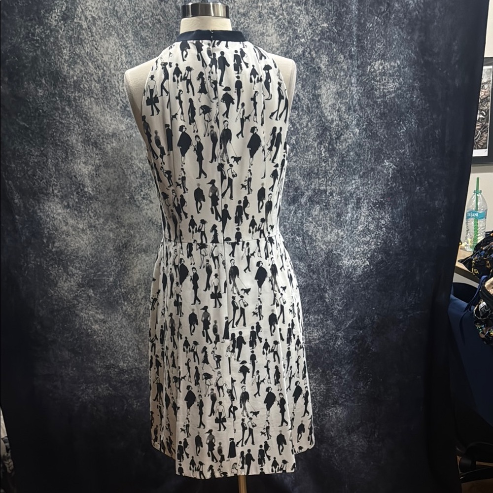 Akris Punto Black and White Pleated Zipper Collar Pattern Dress - Picture 2 of 8
